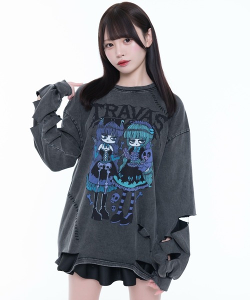 TRAVAS TOKYO(トラバス トウキョウ)の「『TRAVAS TOKYO/トラバス トーキョー』ステッチ入りイラストプリントL/S Tee/ロングスリーブカットソー(Tシャツ/カットソー・レディース・ブラック/チャコールグレー・FREE)」の1枚目の写真