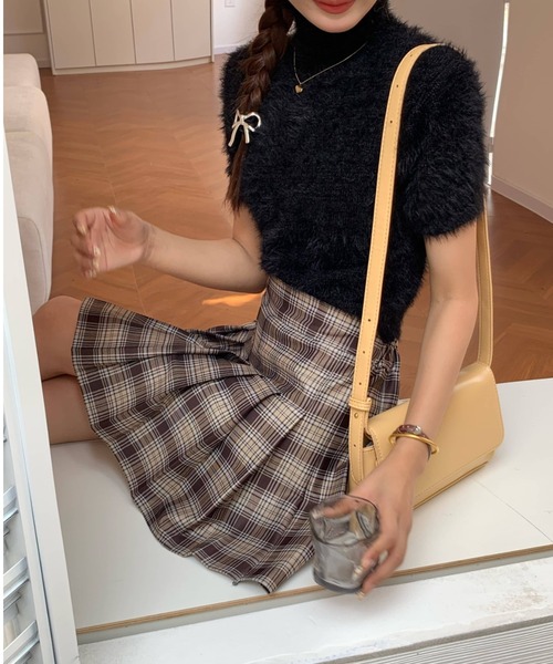 Mejoul（メジュール）の「【インナーパンツ付き】チェックプリーツミニスカート（スカート・レディース・ベージュ/ブラウン/グレー・F）」の7枚目の写真