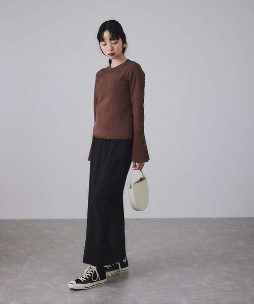 ADAM ET ROPE'（アダムエロペ）の「ボリュームカフスプルオーバー（ニット/セーター・レディース・オフホワイト/ダークブラウン/ミント・FREE）」の5枚目の写真