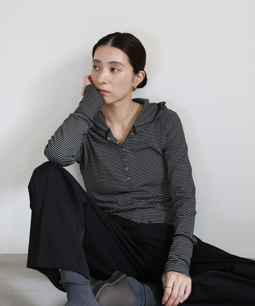 select MOCA(セレクトモカ)の「ボーダーフーディーロンT(パーカー・レディース・オフホワイト/チャコールグレー/ブラック・FREE)」の17枚目の写真