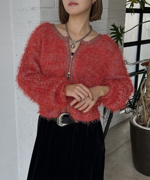 PAGEBOY(ページボーイ)の「ダンスヤーン2WAYカーディガン【前後2WAY着用】(カーディガン/ボレロ・レディース・ブラック/ブルー/オフホワイト/ピンク系その他・FREE)」の4枚目の写真