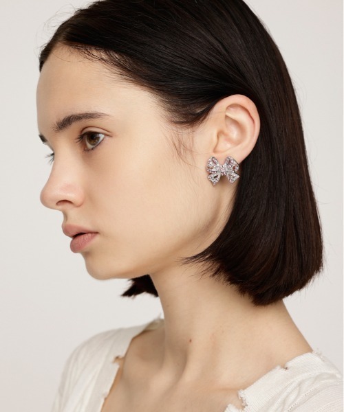 SLY（スライ）の「BIJOU RIBBON P/EARRING ビジュー リボンピアス（ピアス（両耳用）・レディース・ピンク/クリア・FREE）」の11枚目の写真