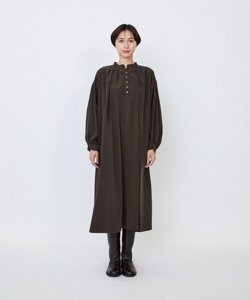 LOISIR（ロワズィール）の「【MTサイズ有り】コットン細コールスモックワンピース（ワンピース・レディース・ブラウン/グリーン/キナリ・M/MT）」の12枚目の写真