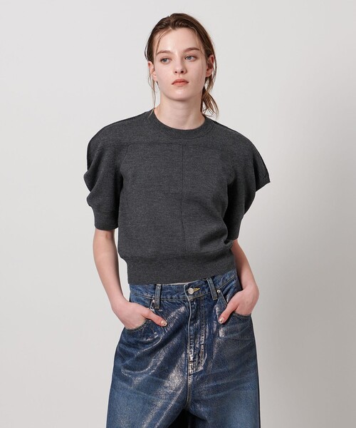 ASTRAET（アストラット）の「＜ASTRAET＞16G ボリュームショルダー クルーネックニット（ニット/セーター・レディース・グレー系/ブラック・FREE）」の6枚目の写真