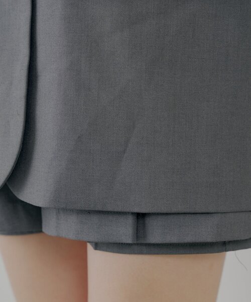 Chico（チコ）の「ビッグショルダールーズシングルジャケット（テーラードジャケット・レディース・グレー系その他2/ブラック/グレー・FREE）」の7枚目の写真