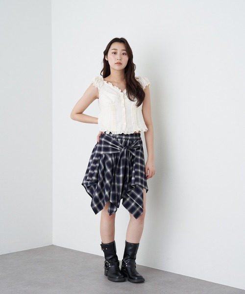 RAY CASSIN（レイカズン）の「デザインウエスト巻きスカート（スカート・レディース・ブルー系その他2/ブラック系その他2/ブラウン系その他2・FREE）」の16枚目の写真