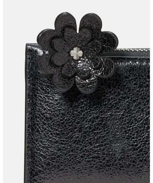 kate spade new york(ケイトスペード ニューヨーク)の「デヴィン グレイズド レザー スモール スリム バイフォールド ウォレット ウィズ ノベル ジップ プル(財布・レディース・ブラック・ONESIZE)」の3枚目の写真