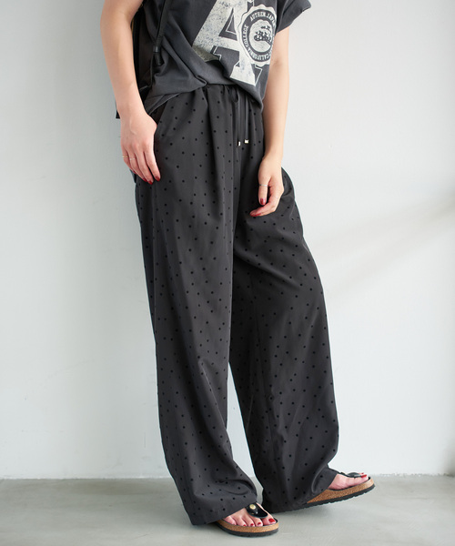 WEB限定》フロッキードットイージーパンツ（その他パンツ