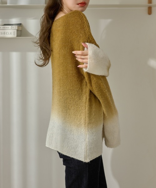 LAULEN(ローレン)の「wool blend gradation knit /クルーネックウールブレンドグラデーションニット(ニット/セーター・レディース・グレー/マスタード・FREE)」の5枚目の写真