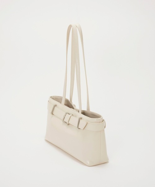 EFOLE(エフォル)の「Belted totebag/ベルトトートバッグ(トートバッグ・レディース・オフホワイト/ブラック・FREE)」の5枚目の写真