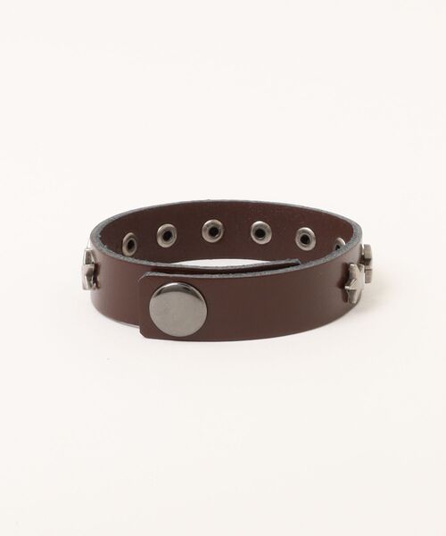 Fun & Daily（ファンアンドデイリー）の「F&D : スタースタッズブレスレット（ブレスレット・メンズ・ブラウン/レッド/ブラック・FREE）」の4枚目の写真