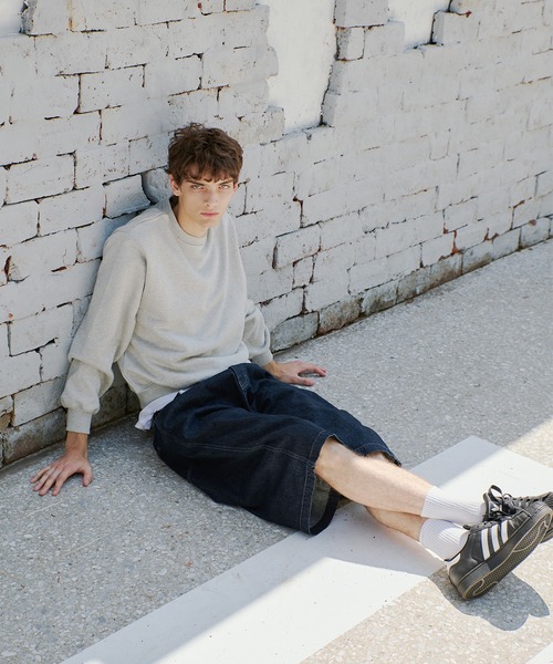 Regen Glanz（レーゲングランツ）の「heavyweight cropped crewneck sweatshirt/ヘビーウェイトクロップドクルーネックスウェット（スウェット・メンズ・ブラック/グレー・LARGE/MEDIUM/SMALL）」の10枚目の写真