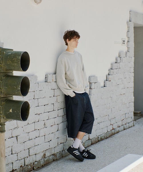 Regen Glanz（レーゲングランツ）の「heavyweight cropped crewneck sweatshirt/ヘビーウェイトクロップドクルーネックスウェット（スウェット・メンズ・ブラック/グレー・LARGE/MEDIUM/SMALL）」の8枚目の写真