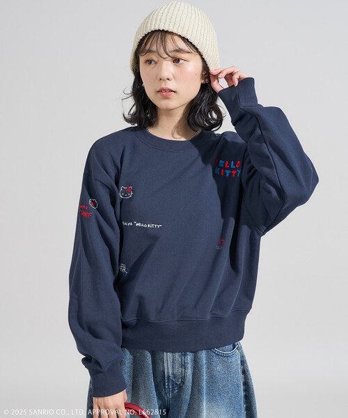 FREAK'S STORE(フリークスストア)の「SANRIO/サンリオ 'HELLO KITTY' MESSAGE 刺繍スウェット/ハローキティ(スウェット・レディース・チャコール/ネイビー/ライトグレー・フリ-/X-SMALL)」の22枚目の写真