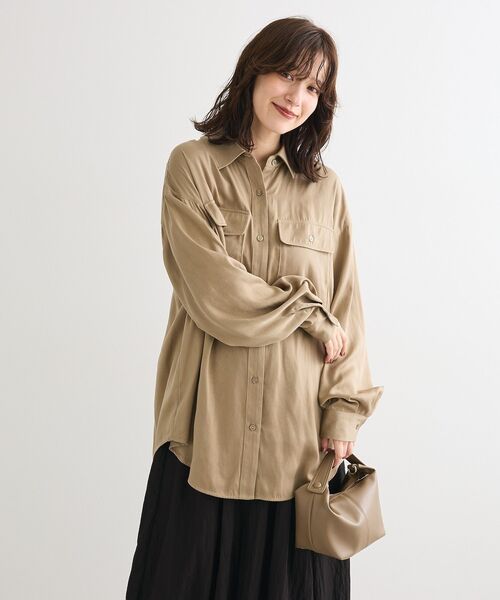 Sugar spoon（シュガースプーン）の「・SUGAR SPOON サテンオーバーシャツ（シャツ/ブラウス・レディース・チャコールグレー/ブラック/ベージュ・FREE）」の13枚目の写真