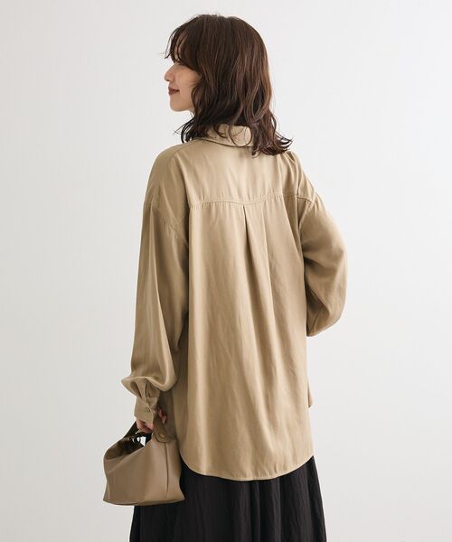 Sugar spoon（シュガースプーン）の「・SUGAR SPOON サテンオーバーシャツ（シャツ/ブラウス・レディース・チャコールグレー/ブラック/ベージュ・FREE）」の16枚目の写真