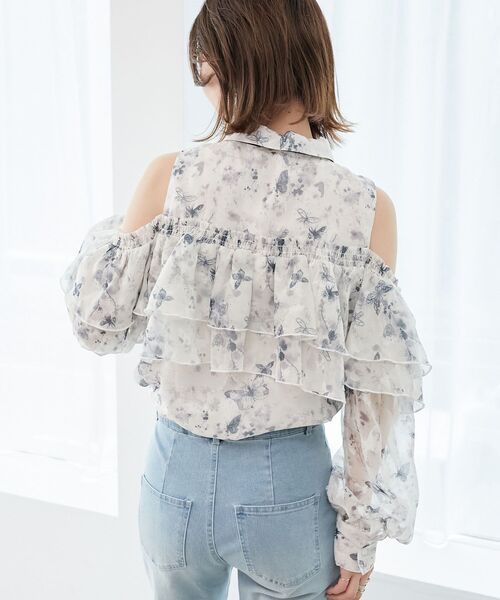 MAJESTIC LEGON(マジェスティックレゴン)の「バイカラーボウタイフリルブラウス(シャツ/ブラウス・レディース・ホワイト系その他/ホワイト系その他2/アイボリー・MEDIUM)」の7枚目の写真