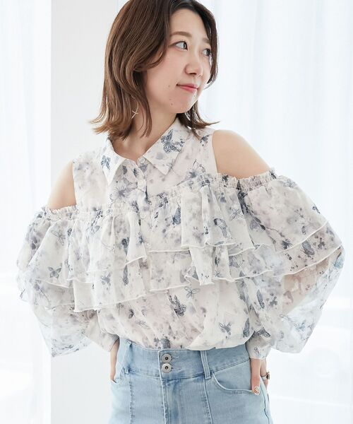 MAJESTIC LEGON(マジェスティックレゴン)の「バイカラーボウタイフリルブラウス(シャツ/ブラウス・レディース・ホワイト系その他/ホワイト系その他2/アイボリー・MEDIUM)」の15枚目の写真