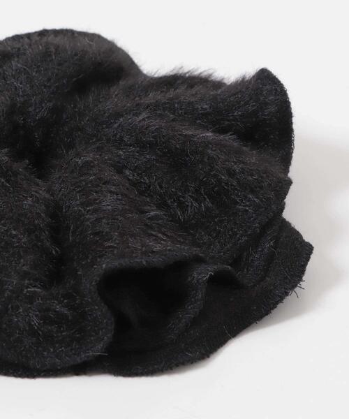 KBF(ケイビーエフ)の「ダブルフェザーシュシュ(ヘアゴム・レディース・ブラック/アイボリー・ONE)」の3枚目の写真