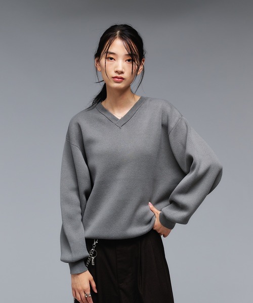 THE TOE グレー Vネック 長袖トップス THE TOE グレー Vネック 長袖トップス THE TOE グレー Vネック 長袖