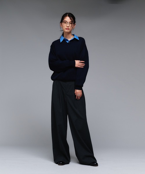 Adoon plain(アドーンプレーン)の「SHALLOW V-NECK MILANO RIB KNIT / 浅Vネックベーシックミラノリブニット(ニット/セーター・メンズ・ブラック/ライトグレー/ブラウン/ネイビー・MEDIUM/LARGE)」の5枚目の写真