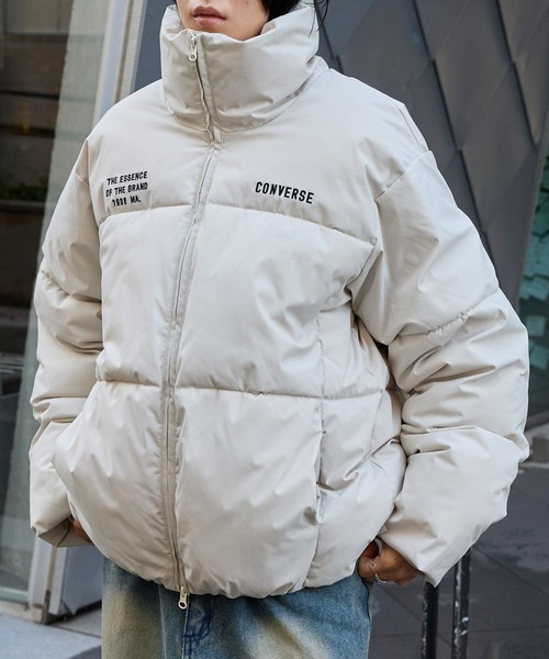 CONVERSE（コンバース）の「CONVERSE/コンバース 別注 <撥水/防風> ダブルロゴ刺繍 ボリュームスタンド中綿ジャケット（ダウンジャケット/コート・メンズ・アイボリー/ブラック・L/M）」の6枚目の写真