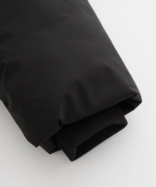 CONVERSE（コンバース）の「CONVERSE/コンバース 別注 <撥水/防風> ダブルロゴ刺繍 ボリュームスタンド中綿ジャケット（ダウンジャケット/コート・メンズ・アイボリー/ブラック・L/M）」の19枚目の写真