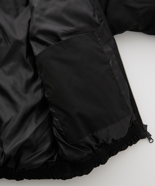 CONVERSE（コンバース）の「CONVERSE/コンバース 別注 <撥水/防風> ダブルロゴ刺繍 ボリュームスタンド中綿ジャケット（ダウンジャケット/コート・メンズ・アイボリー/ブラック・L/M）」の20枚目の写真