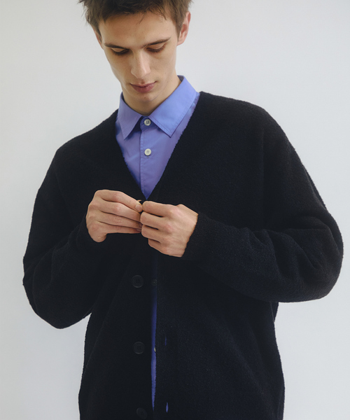 ABAHOUSE（アバハウス）の「ウールミックス ブークレーニット カーディガン（カーディガン/ボレロ・メンズ・ピンクベージュ/ブラック/グレー・46/48）」の21枚目の写真