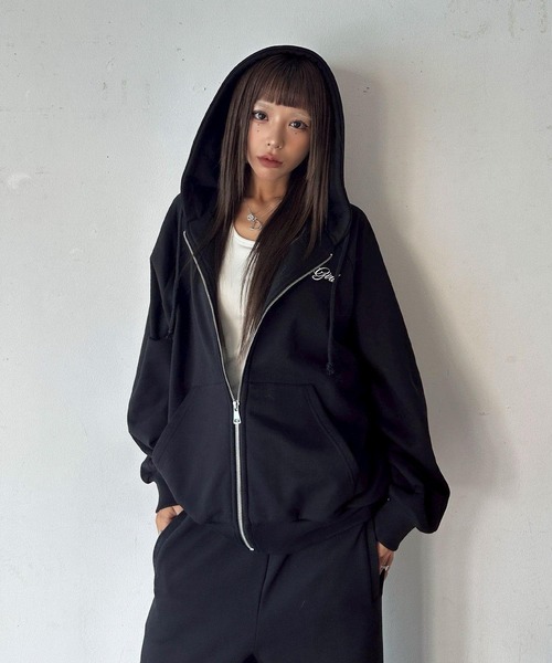 d.i.a.(ダイヤ)の「オーバーサイズ フーディー ジップパーカー(パーカー・レディース・グレー/ブラック/ホワイト・SMALL/MEDIUM)」の9枚目の写真