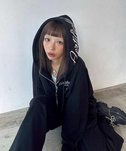 オーバーサイズ フーディー ジップパーカー(パーカー)|d.i.a. オーバーサイズ フーディー ジップパーカー(パーカー)|d.i.a.