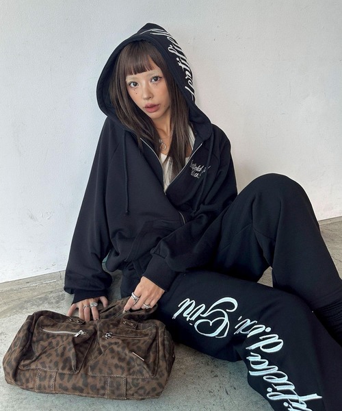 オーバーサイズ フーディー ジップパーカー(パーカー)|d.i.a. オーバーサイズ フーディー ジップパーカー(パーカー)|d.i.a.