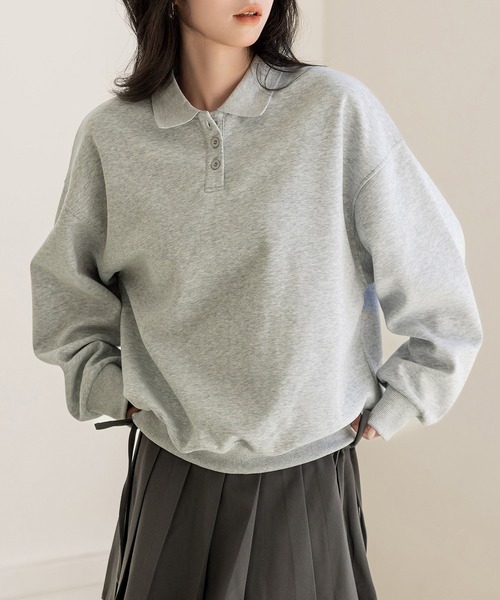 DAY CLOSET（デイ クローゼット）の「【ラフすぎない大人の抜け感】長袖 ドロップショルダー ポロ襟 リブ スウェット レディース（スウェット・レディース・オフホワイト/グレー/オートミール・FREE）」の2枚目の写真