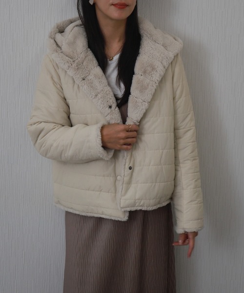 libelle more（リベル モア）の「ボーダーファーキルトリバーシブルフード付きショートコート（ダウンジャケット/コート・レディース・モカ/グレー/ブラック/ベージュ・M/L）」の11枚目の写真