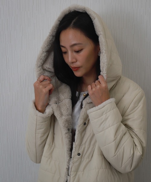 libelle more（リベル モア）の「ボーダーファーキルトリバーシブルフード付きショートコート（ダウンジャケット/コート・レディース・モカ/グレー/ブラック/ベージュ・M/L）」の9枚目の写真