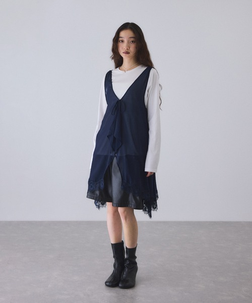 ADAM ET ROPE'(アダムエロペ)の「ロングスリーブコットンTシャツ(Tシャツ/カットソー・レディース・ブラック/ホワイト・FREE)」の16枚目の写真