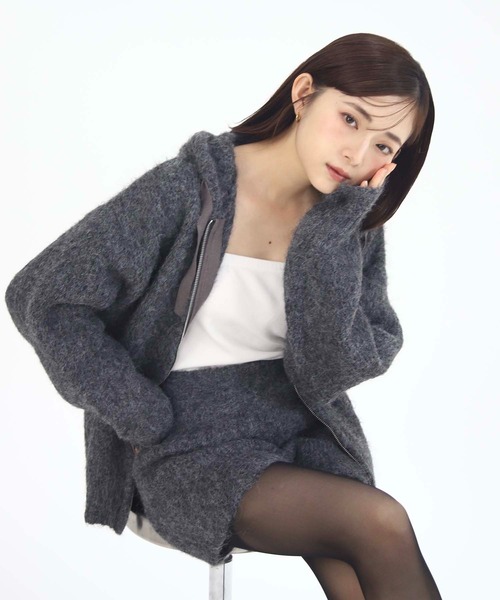 Luan(ルアン)の「【Luan】KNIT HOODIE/ニットフーディー(ニット/セーター・レディース・ベージュ/グレー・FREE)」の7枚目の写真