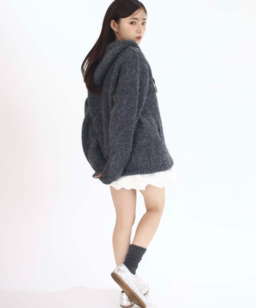 Luan(ルアン)の「【Luan】KNIT HOODIE/ニットフーディー(ニット/セーター・レディース・ベージュ/グレー・FREE)」の8枚目の写真
