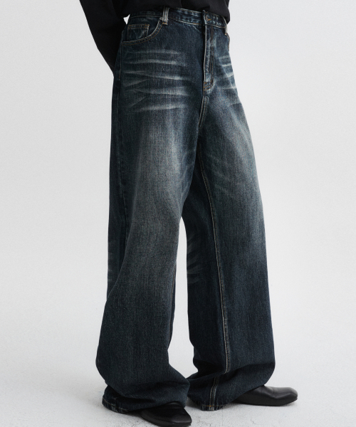 DNSR（ディーエヌエスアール）の「レガシーワイドデニムパンツダークブルー（デニムパンツ・メンズ・その他・SMALL/MEDIUM/LARGE/X-LARGE）」の2枚目の写真