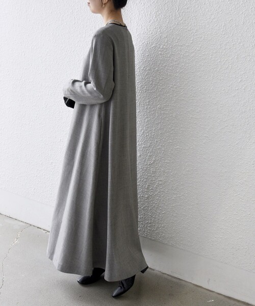 SHIPS any（シップス エニィ）の「SHIPS any: ウーステッド パイピング ボタン ロングスリーブ フレア ワンピース（ワンピース・レディース・ブラウン/グレー・ONE SIZE）」の11枚目の写真