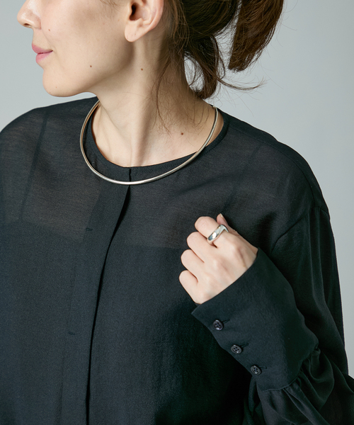 VERMEIL par iena(ヴェルメイユパーイエナ)の「《追加6》シアーブラウス(シャツ/ブラウス・レディース・ネイビー・FREE)」の3枚目の写真