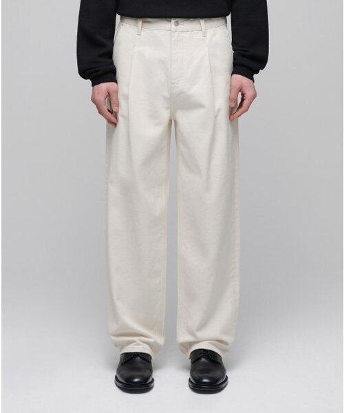 MUSINSA STANDARD（ムシンサスタンダード）の「ベルト付きセミバルーンデニムパンツ[クリーム]（デニムパンツ・メンズ・その他・40/38/42/36/34/32/30/31/33/26/27/28/29）」の3枚目の写真