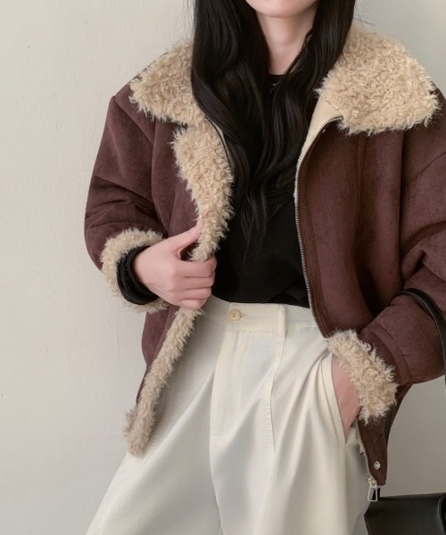 ABITOKYO（アビトーキョー）の「ボアドッキングショート丈スエードブルゾン（ブルゾン・レディース・モカ/ブラウン・FREE）」の11枚目の写真