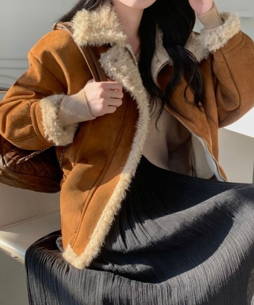 ABITOKYO（アビトーキョー）の「ボアドッキングショート丈スエードブルゾン（ブルゾン・レディース・モカ/ブラウン・FREE）」の20枚目の写真