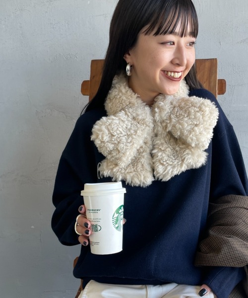 Casselini（キャセリーニ）の「[Casselini/キャセリーニ] ミニリボンティペットマフラー（マフラー・レディース・ブラック/ベージュ・ONE SIZE）」の2枚目の写真