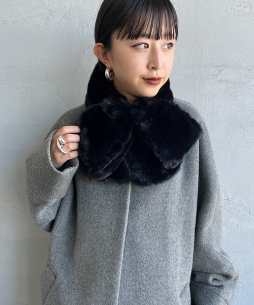 Casselini（キャセリーニ）の「[Casselini/キャセリーニ] ミニリボンティペットマフラー（マフラー・レディース・ブラック/ベージュ・ONE SIZE）」の6枚目の写真