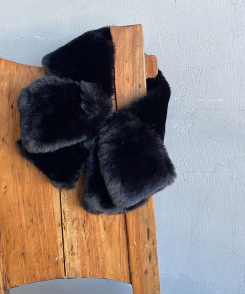 Casselini（キャセリーニ）の「[Casselini/キャセリーニ] ミニリボンティペットマフラー（マフラー・レディース・ブラック/ベージュ・ONE SIZE）」の16枚目の写真