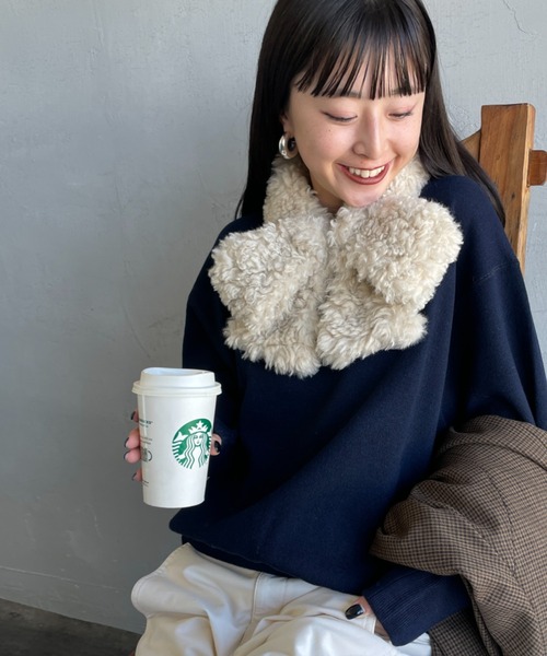 Casselini（キャセリーニ）の「[Casselini/キャセリーニ] ミニリボンティペットマフラー（マフラー・レディース・ブラック/ベージュ・ONE SIZE）」の11枚目の写真