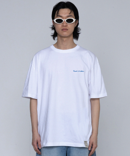 GRAVER（グレーバー）の「[ユニセックス]2パック ドローイング スマイルロゴ 半袖Tシャツ（Tシャツ/カットソー・レディース・その他・MEDIUM/SMALL/LARGE/X-LARGE）」の3枚目の写真