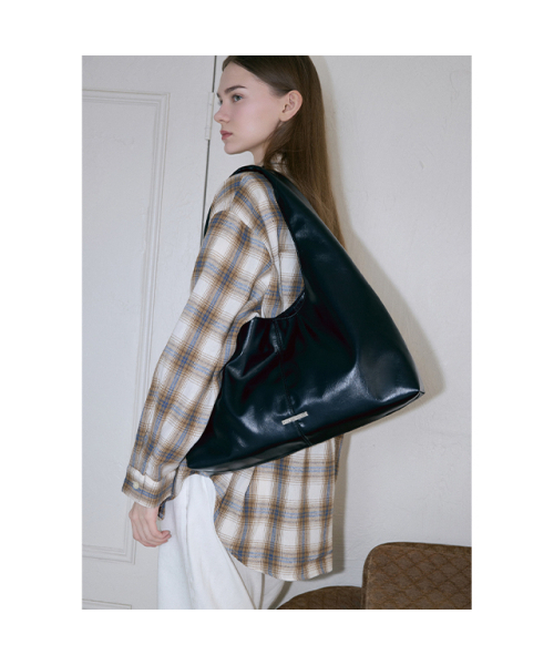 LAP(ラップ)の「SLOUCH HOBO BAG AR7AB227(ショルダーバッグ・レディース・ブラック/アイボリー・FREE)」の13枚目の写真